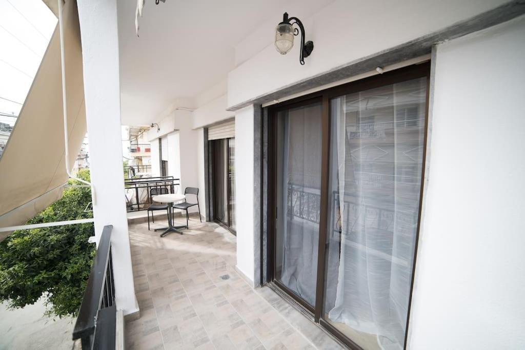 Markopoulosapartments Nea Moudania Exterior photo